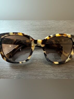 Warby Parker Tortoiseshell Audrey Women’s Sunglasses - Marzipan Tortoise